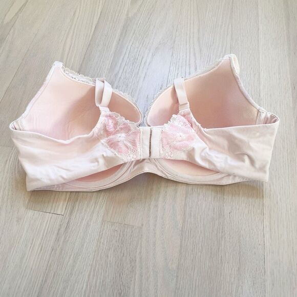 BUY 1 GET 1 FREE 38D Victorias Secret body by Victoria lined demi pink lace bra - Picture 4 of 12
